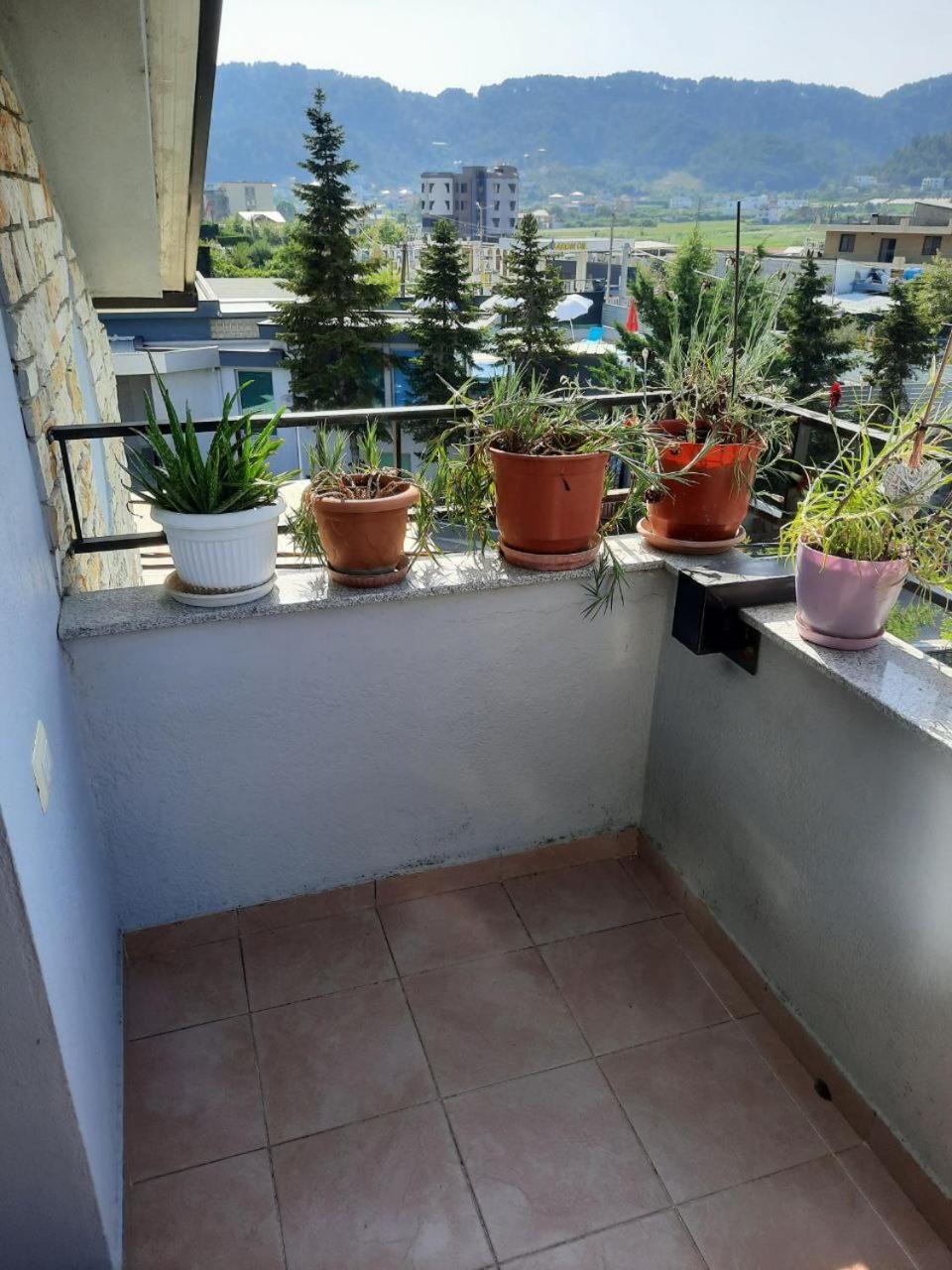 Luander Hotel Tirana Ruang foto