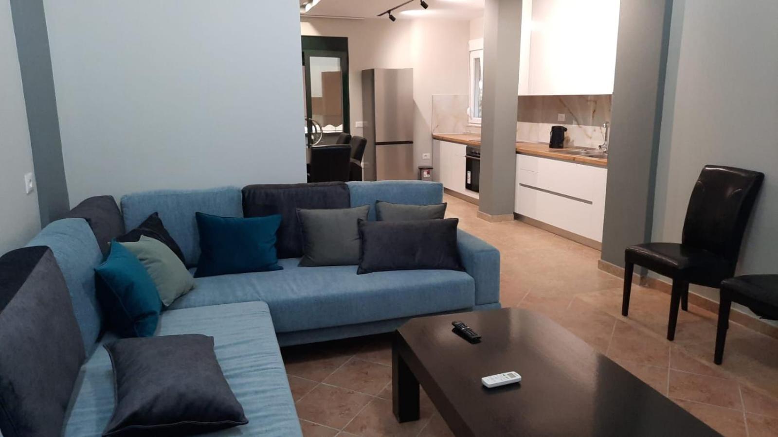 Luander Hotel Tirana Ruang foto